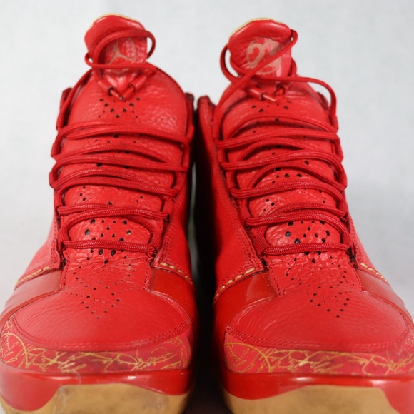 shoes - Picture 4 of 5